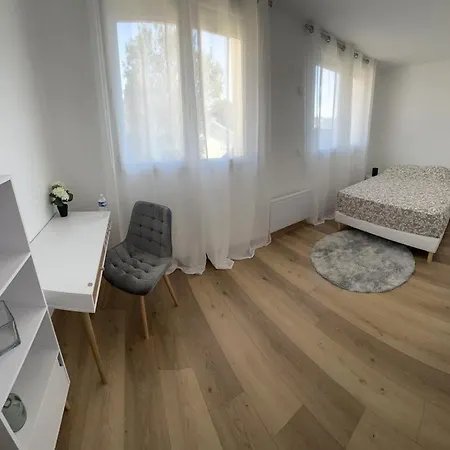 50m2 A 10 Mn Cdg, Proche Parc Expo, Paris, * Le Thillay