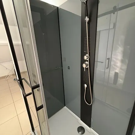 50m2 A 10 Mn Cdg, Proche Parc Expo, Paris, Apartment *